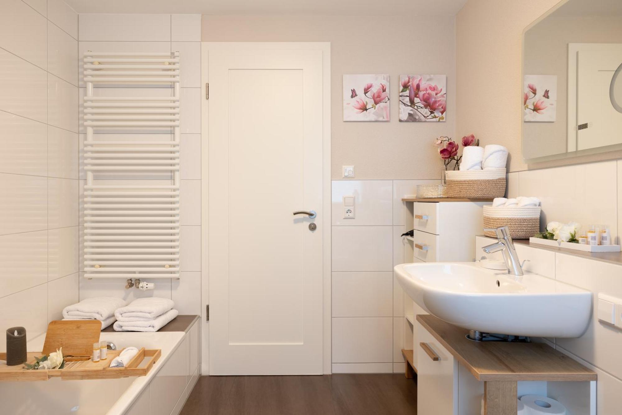 Appartementdeluxe Steiert - Near Europa Park - Rulantica - Spacious - Fully Equipped Kitchen - Private Garden - Free Parking - Pet Friendly Schwanau Exterior foto